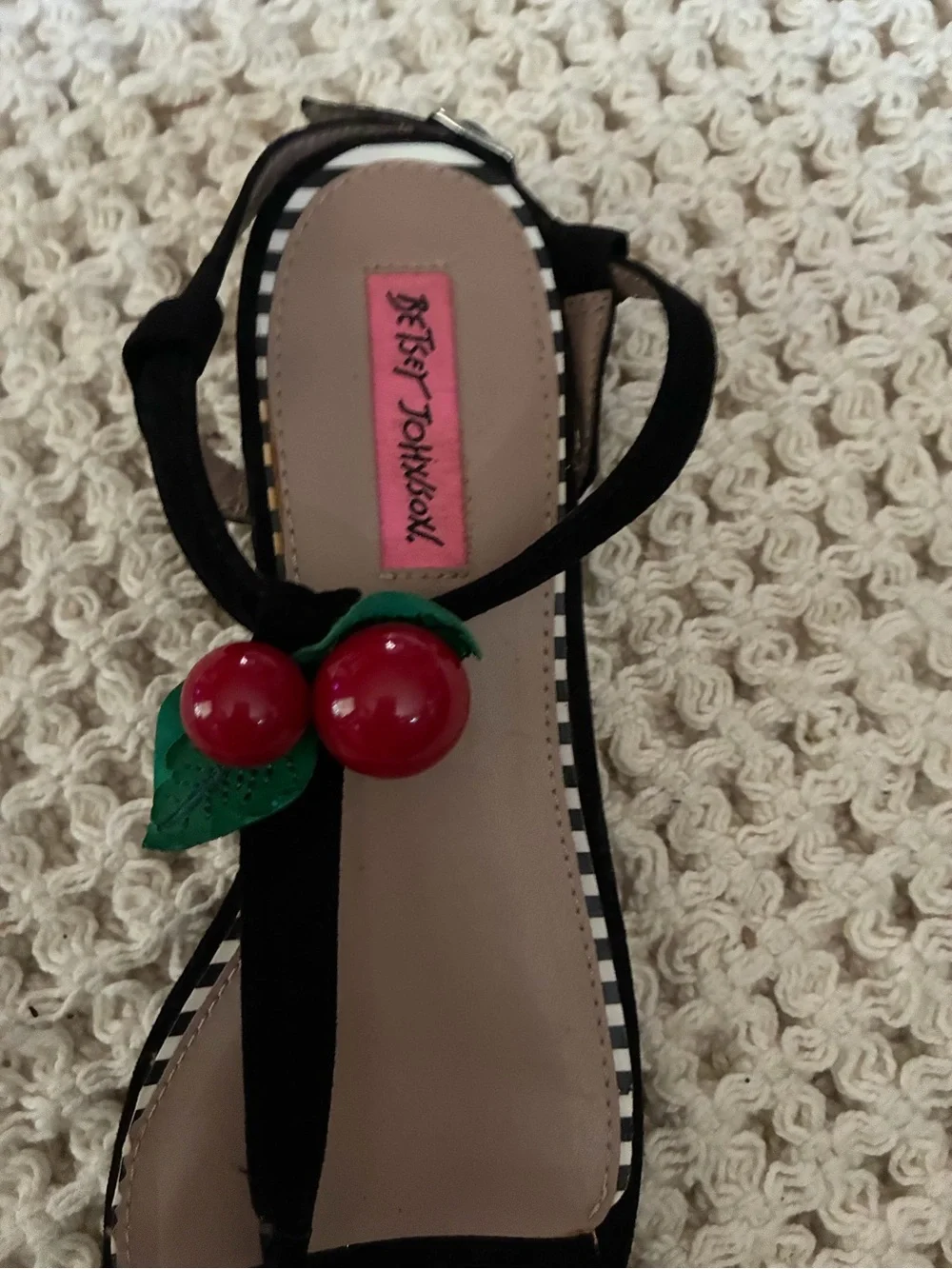 Betsey Johnson Red Cherries Strappy Sandals Adjustable Strap Flat 9M